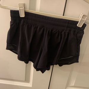Lululemon Hotty Hot Black Shorts - Size 6